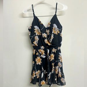 TRIXXI Floral Black/Yellow Romper